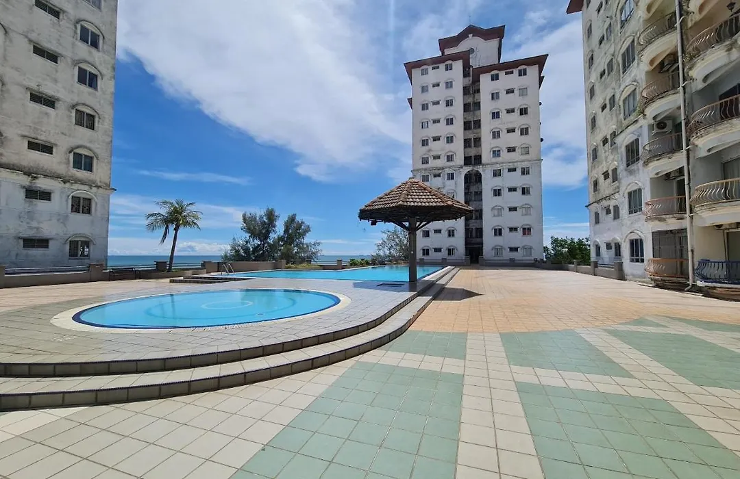 Sunshine Bay Resort-1